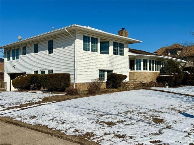 [Neponsit Real Estate, listing number 3315242]