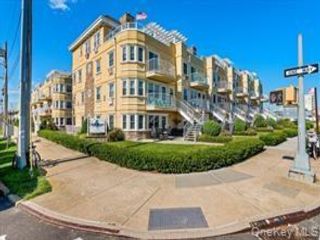 [Rockaway Park Real Estate, listing number 3324740]