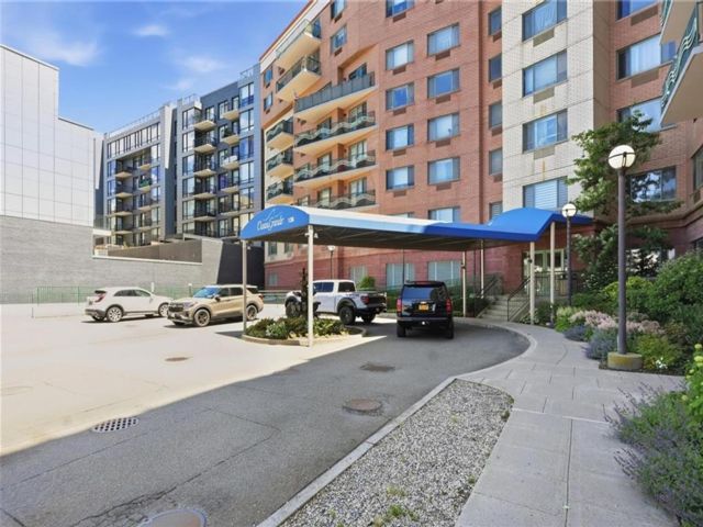 [Rockaway Park Real Estate, listing number 3343554]
