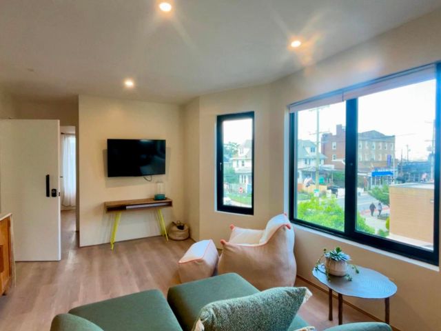  3 BR,  1.00 BTH  Apartment style home in Rockaway Park